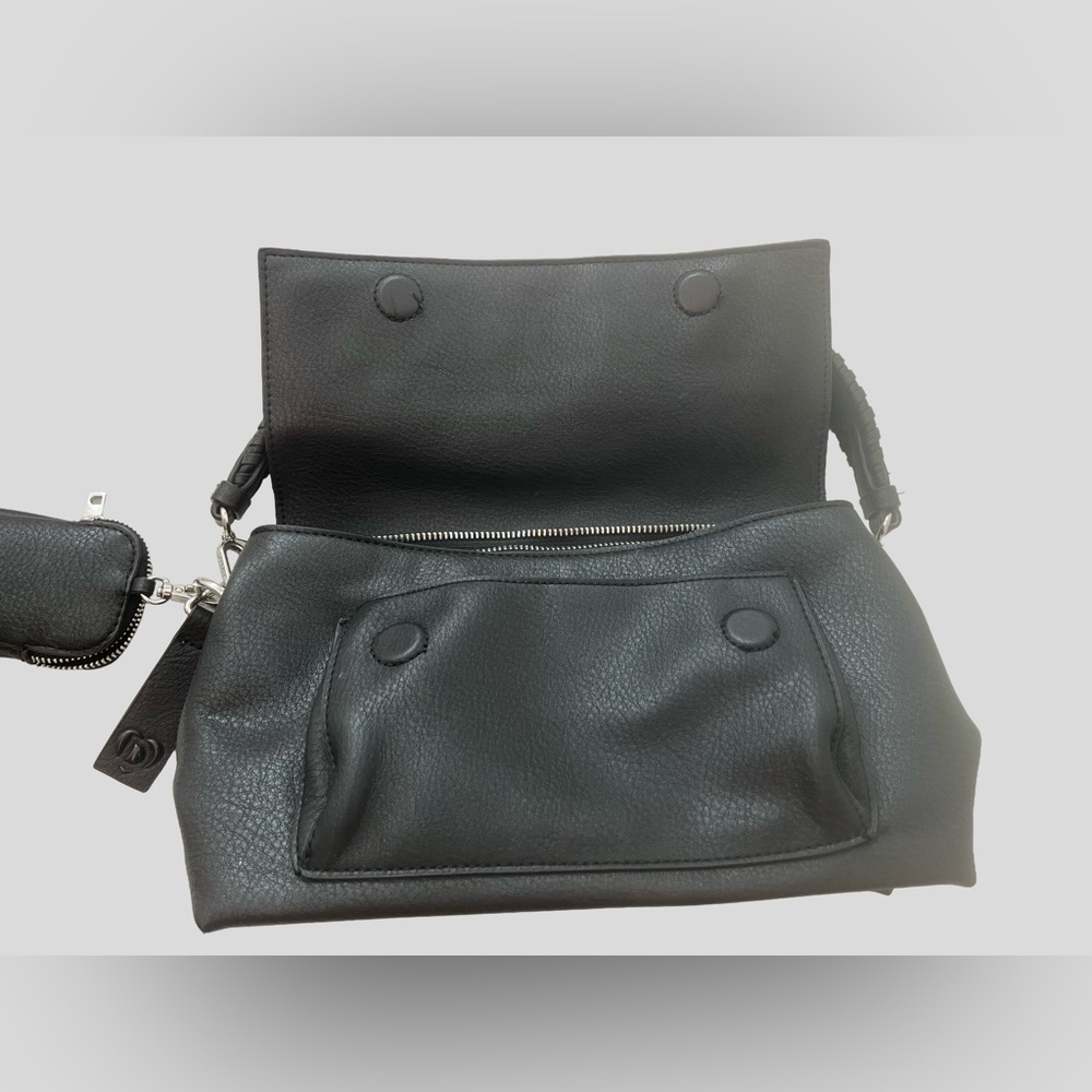 Desigual soft Black Faux Leather Front Flap Logo Shoulder Bag - Picture 3 of 9